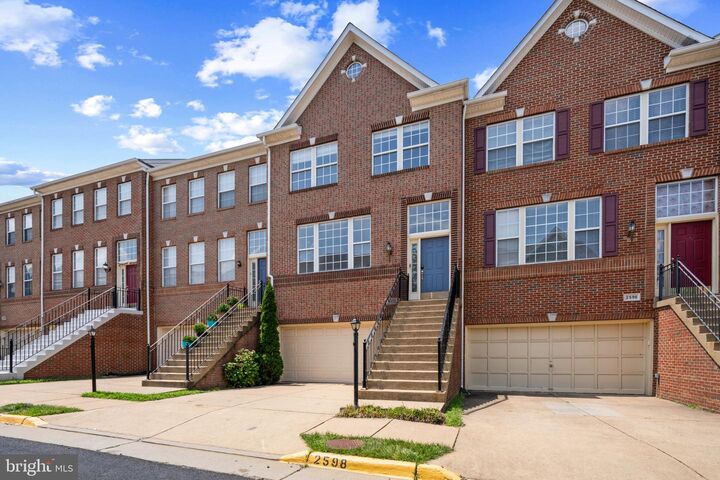 Property Photo:  2598 Logan Wood Drive  VA 20171 