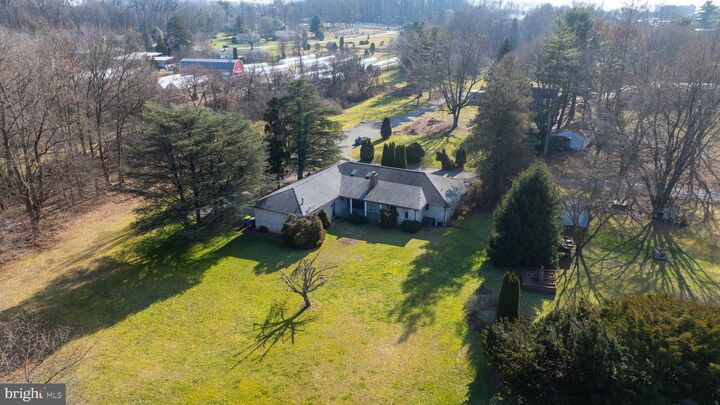 Property Photo:  2505 Joppa Road  PA 17403 