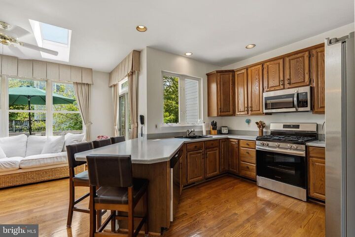 Property Photo: 20303 Battery Bend Place MD 20886