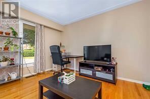 Property Photo:  2095 Haig Drive  ON K1G 2K8 