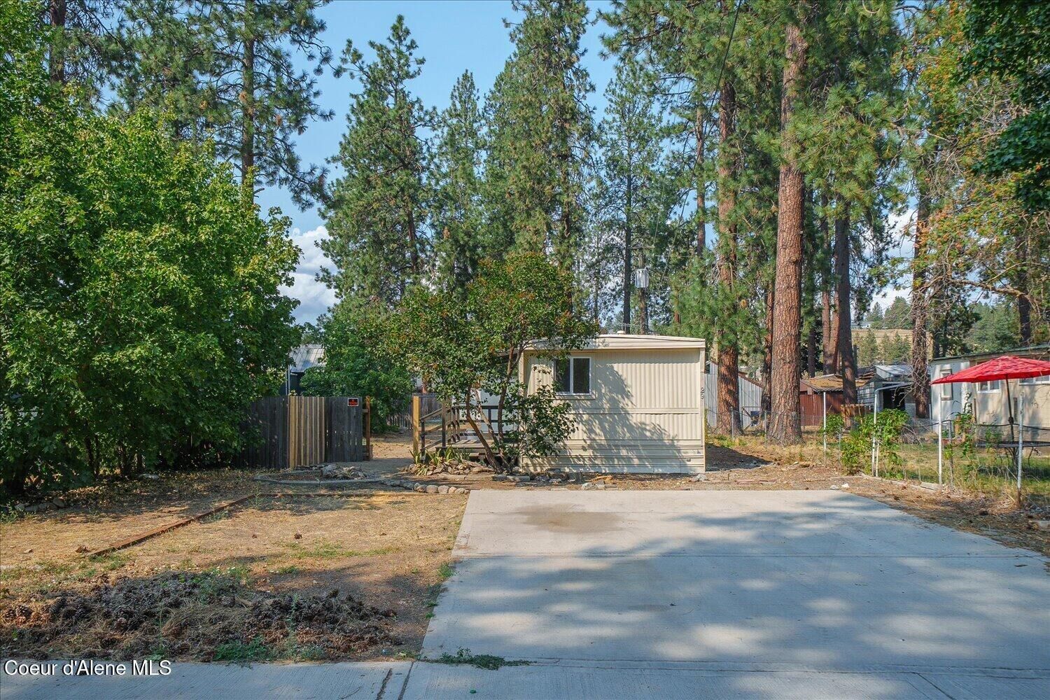 Property Photo:  4301 E Maplewood Ave 29  ID 83854 