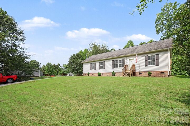 Property Photo:  303 Hardin Circle  NC 28073 