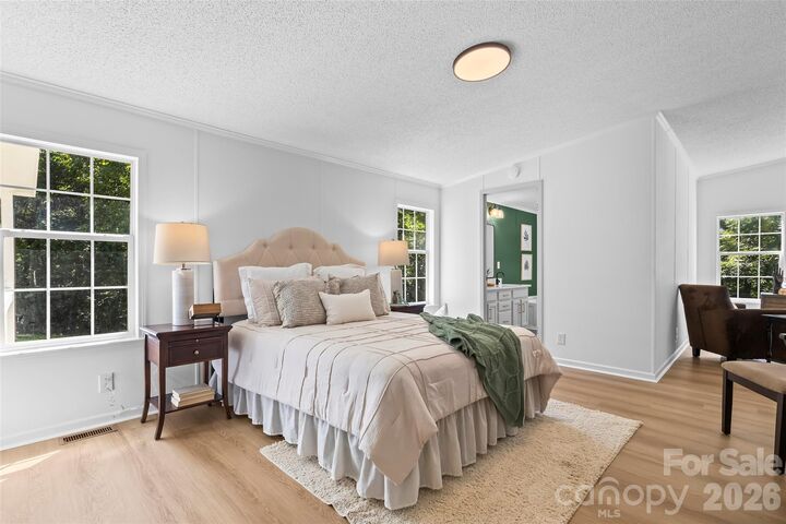 Property Photo: 5171 John Flowers Lane NC 28168