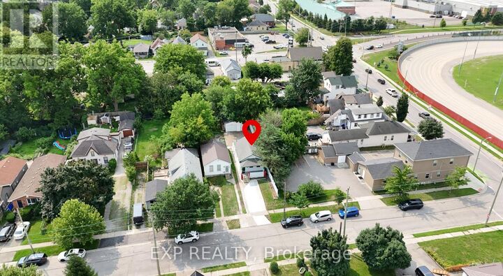 Property Photo: 1025 York Street ON N5W 2T4