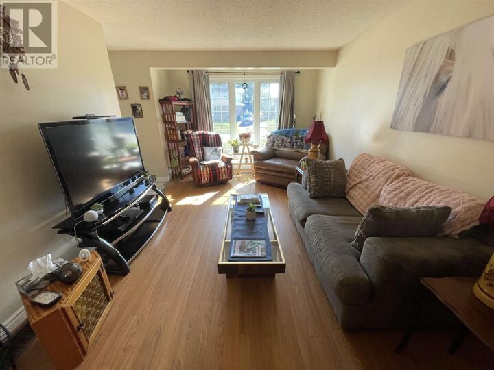 Property Photo:  43 Capillo Rd  ON P5A 2Z5 