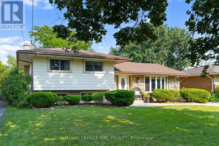 17 Joanna Drive — photo 1