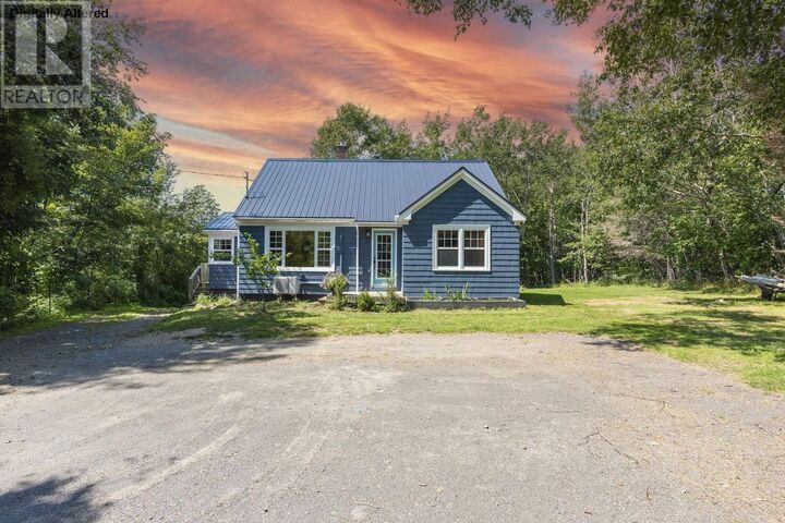 205 Highway 1 — photo 1