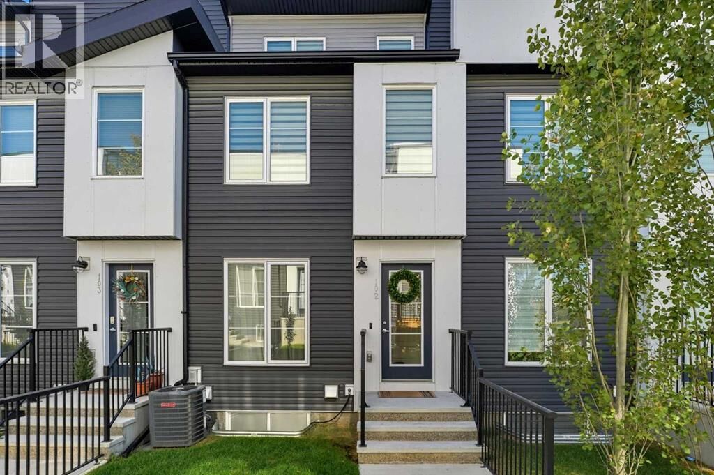 Property Photo:  474 Seton Circle Southeast  AB T3M 3P6 