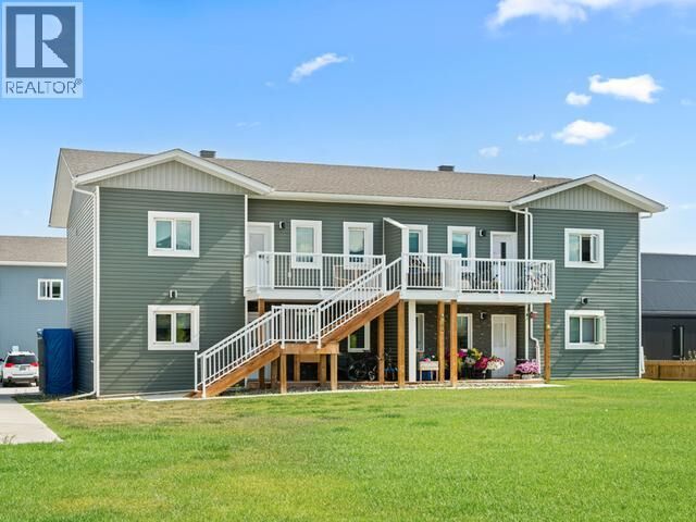 Property Photo:  210-250 Olive May Way  YT Y1A 0V2 