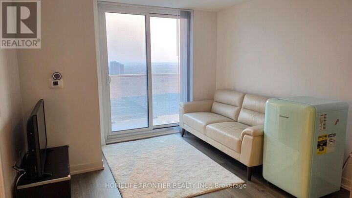 Property Photo: 195 Commerce Street 4007 ON L4K 0P9