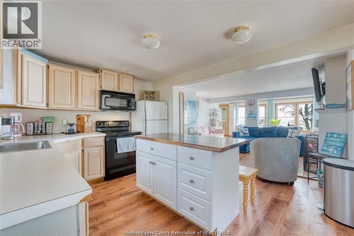 Property Photo: 1049 Heritage ON N9Y 2E6