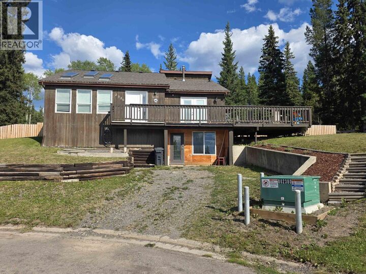 2330 Omineca Place — photo 1