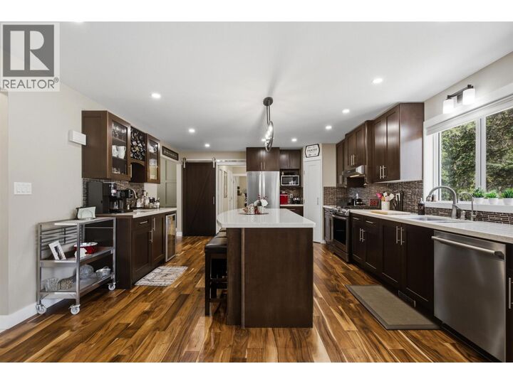 Property Photo: 511 Tamarack Road BC V2G 4J2