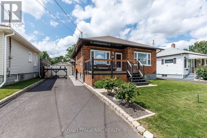 Property Photo:  446 Wright Street  ON L3B 2K5 