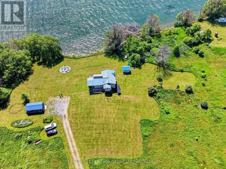 Property Photo: 648 Third Line Road ON K0H 2Y0