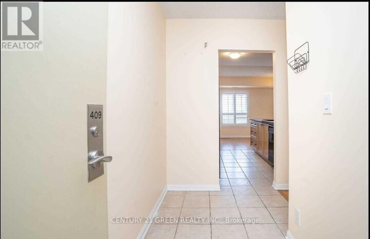Property Photo: 10 Mendelssohn Street 409 ON M1L 0G7