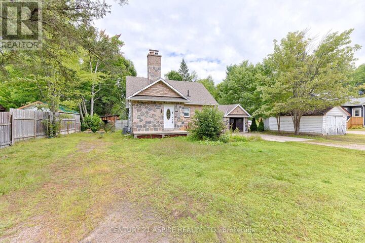 Property Photo: 32868 Highway 17 Highway ON K0J 1P0