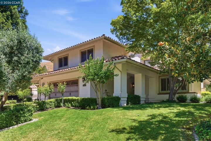 Property Photo:  316 Live Oak Dr  CA 94506 