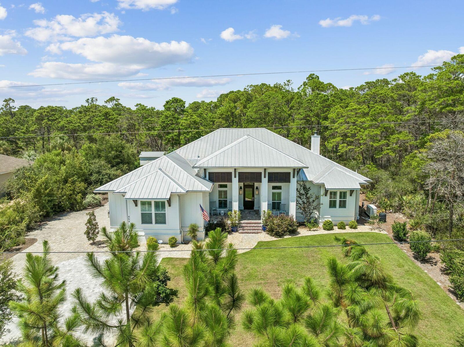 Property Photo: 454 Ridge Road FL 32459