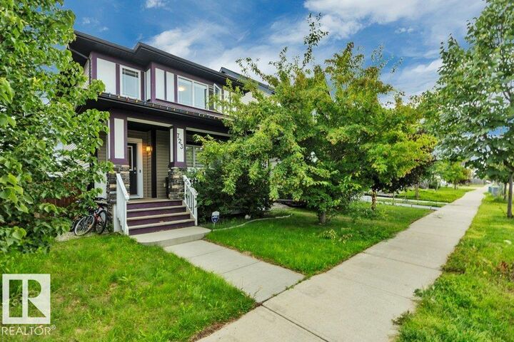 Property Photo: 723 Secord Boulevard NW AB T5T 5X7