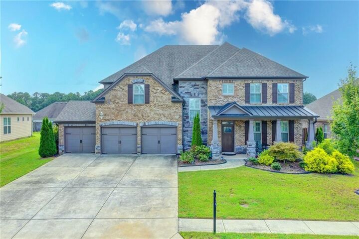 Property Photo: 3528 Tioga Lake Cove GA 30044