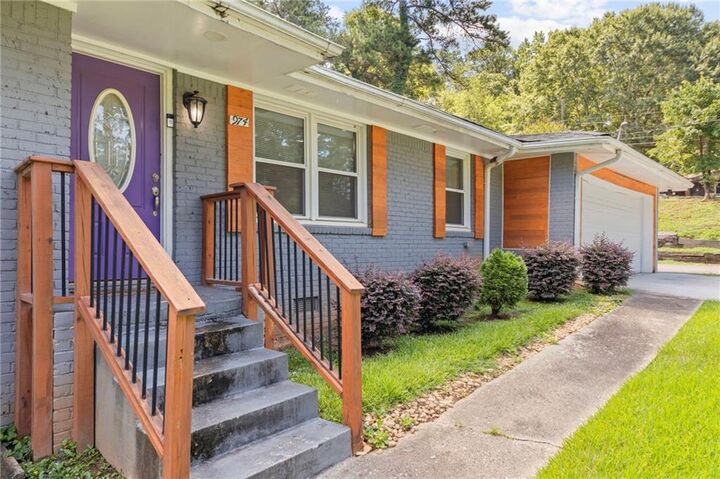 Property Photo: 974 Laurelmont Drive SW GA 30311
