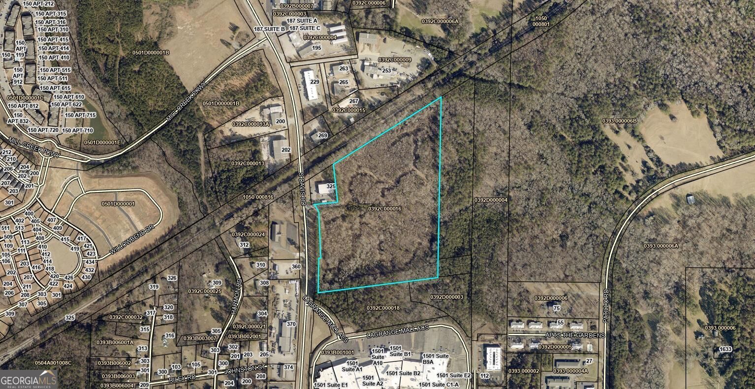 Property Photo: 28.77 Acres Davis Road GA 30241