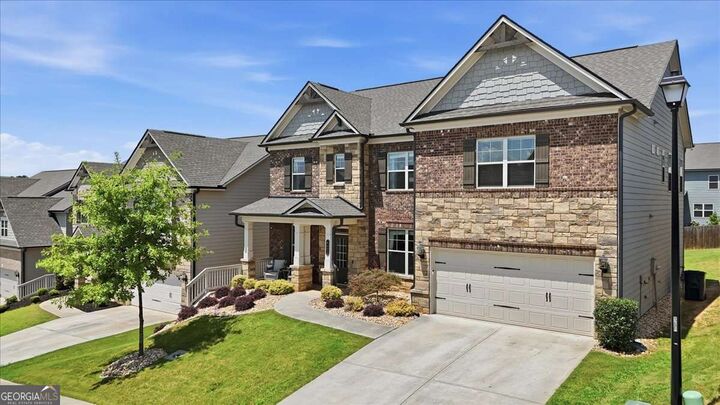 Property Photo: 4422 Chestnut Oak Way SW GA 30504