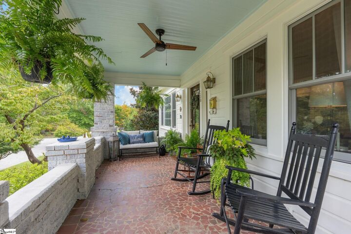 Property Photo: 358 Mills Avenue SC 29302