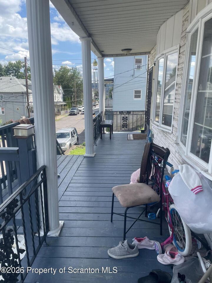 Property Photo: 905 Eynon Street PA 18504