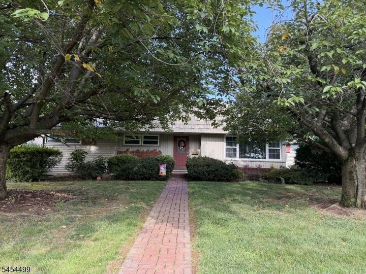 Property Photo:  221 Ohio Ave  NJ 08865 
