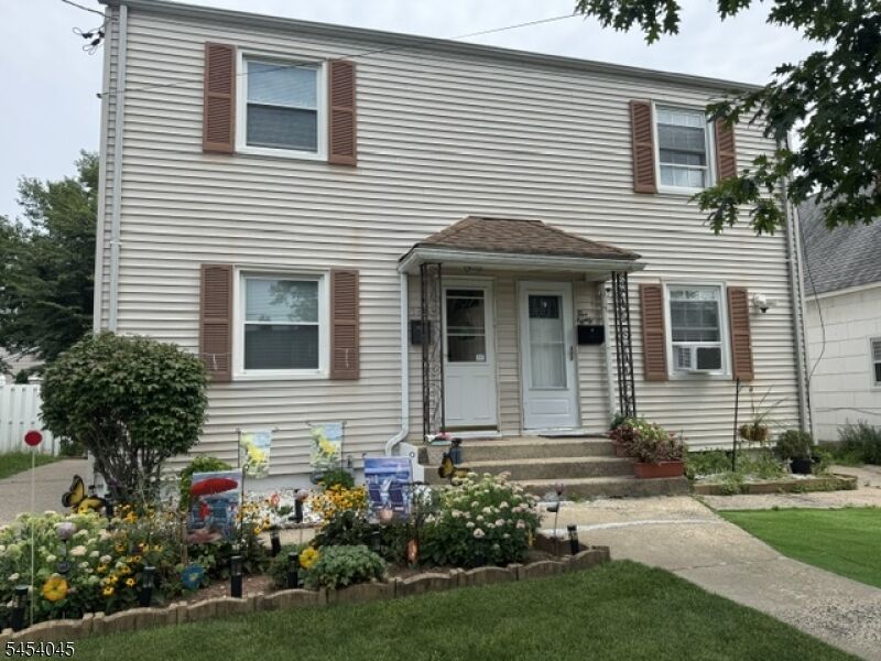 Property Photo: 582 Garden Ave NJ 07095