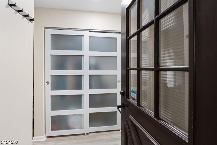 Property Photo:  25 Hillside Ct  NJ 08809 