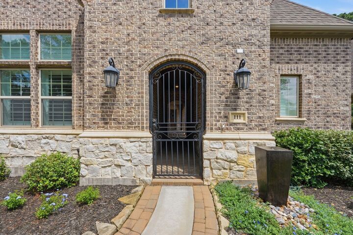 Property Photo: 111 N Bimini Twist Circle TX 77375