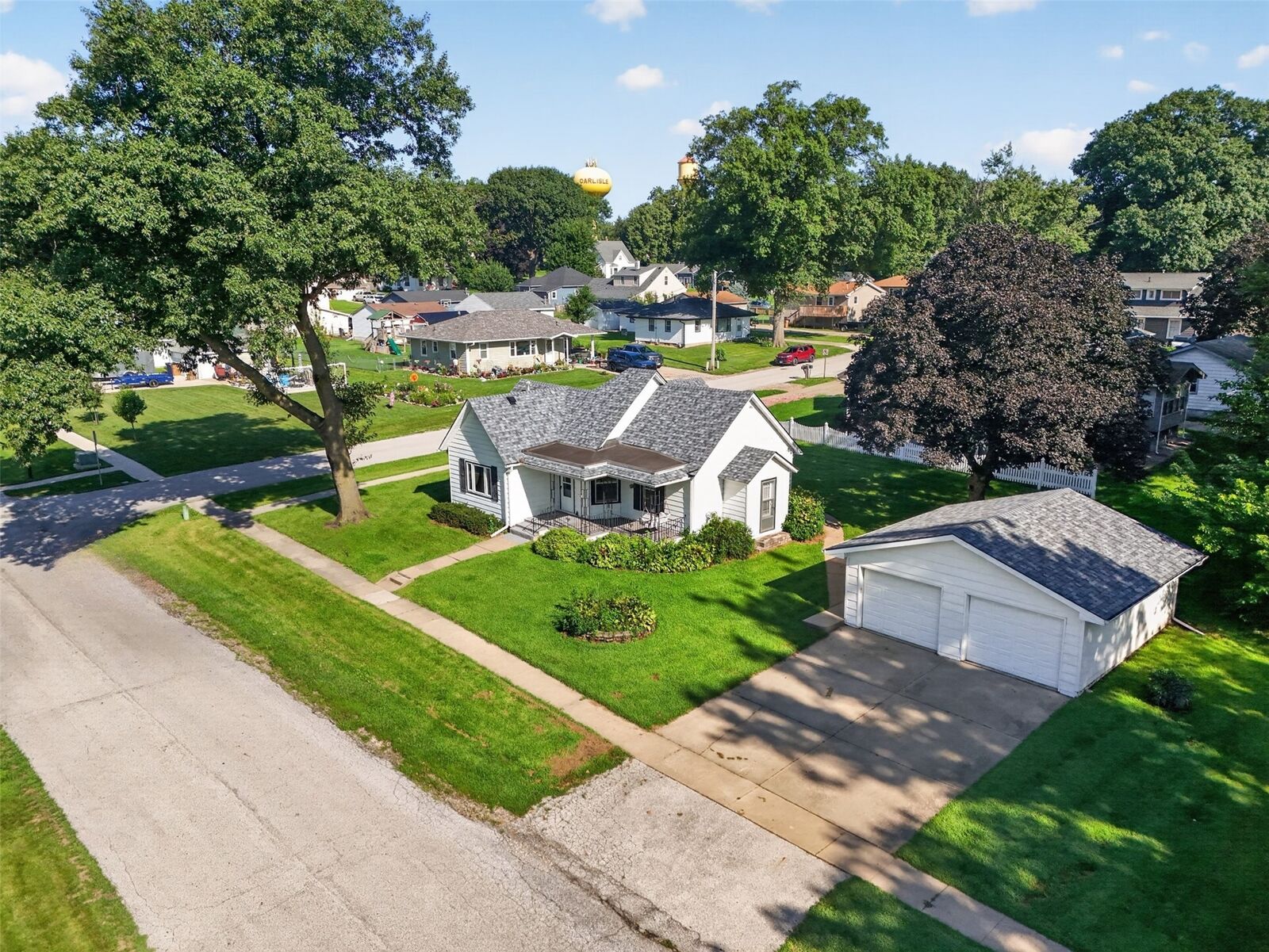 Property Photo: 535 Main Street IA 50047