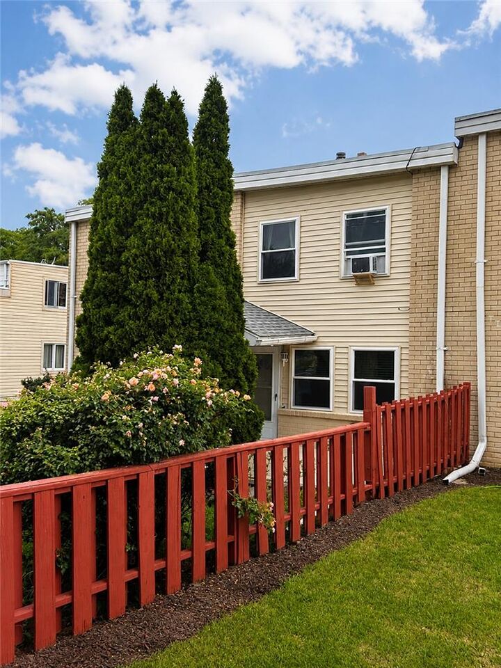 Property Photo:  757 Mohawk Street  PA 18103 