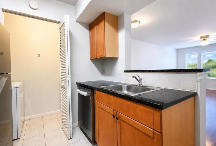 Property Photo:  1015 S Hiawassee Road 3516  FL 32835 
