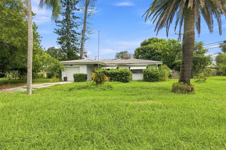 Property Photo:  2310 Indigo Drive  FL 33763 