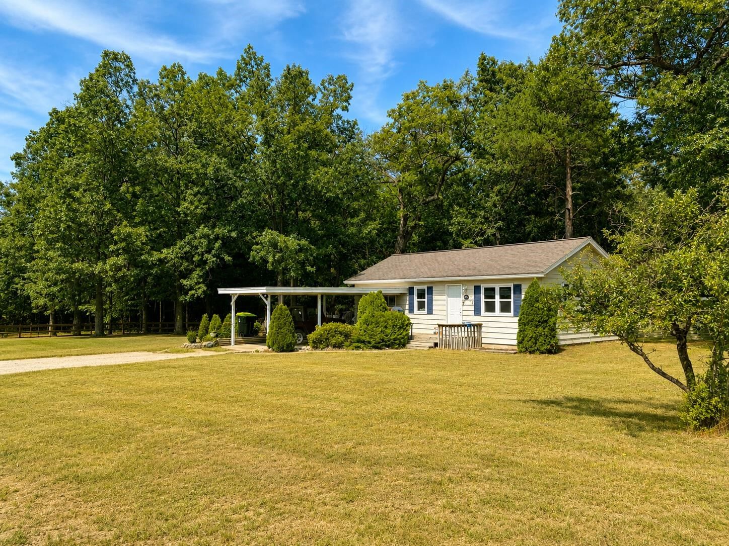 Property Photo: 885 Parsons Road MI 49686