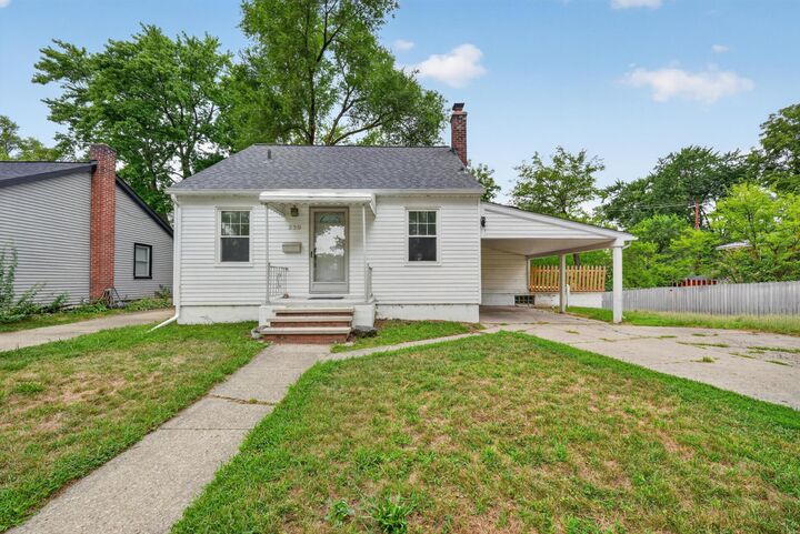 Property Photo: 230 Dick Avenue MI 48341