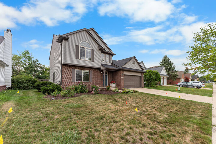 Property Photo: 7734 Greene Farm Drive MI 48197