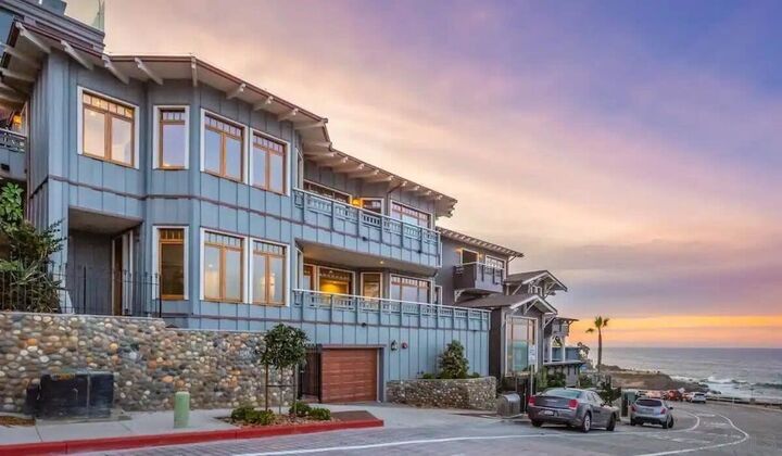 Property Photo: 1249 Coast Blvd CA 92037