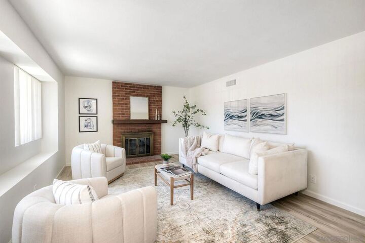 Property Photo: 750 Melrose Pl CA 92083