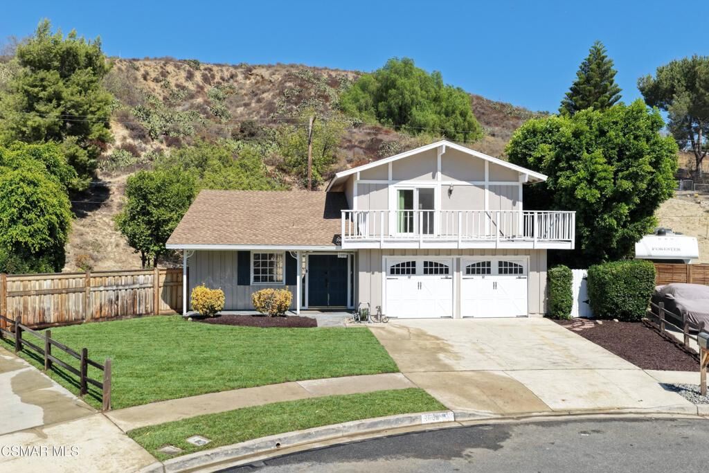 Property Photo:  1689 Sunnydale Court  CA 93065 