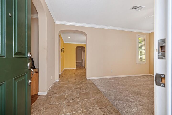 Property Photo:  43 Villa Gardens Court  CA 95678 