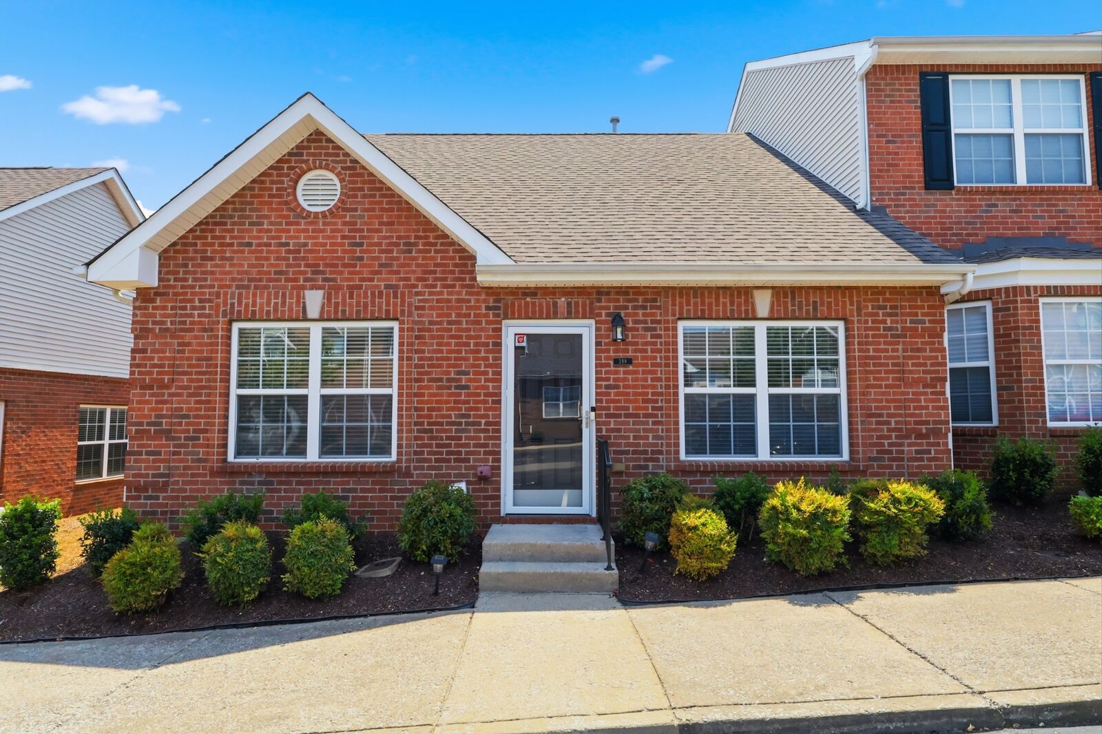 Property Photo: 1101 Downs Blvd 289 TN 37064