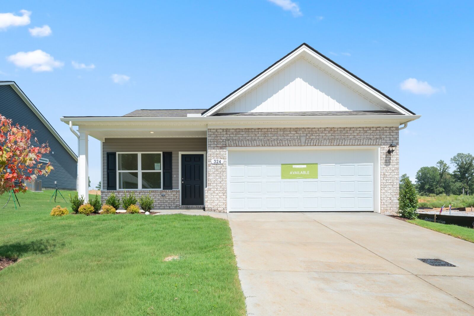 Property Photo: 324 Claude Circle TN 37042