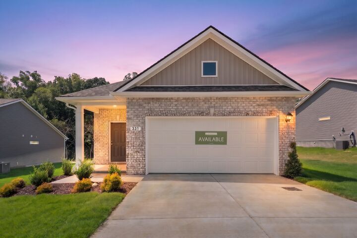 Property Photo: 331 Claude Cir TN 37042