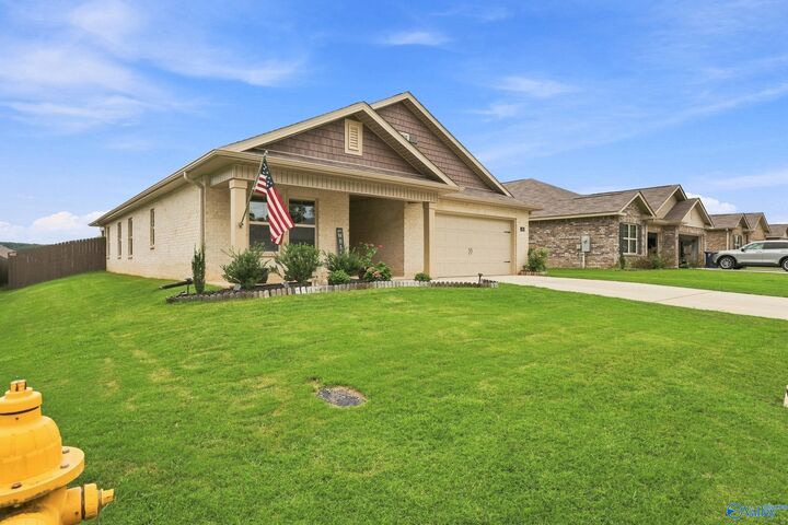 Property Photo:  439 Jackson Point Circle  AL 35811 