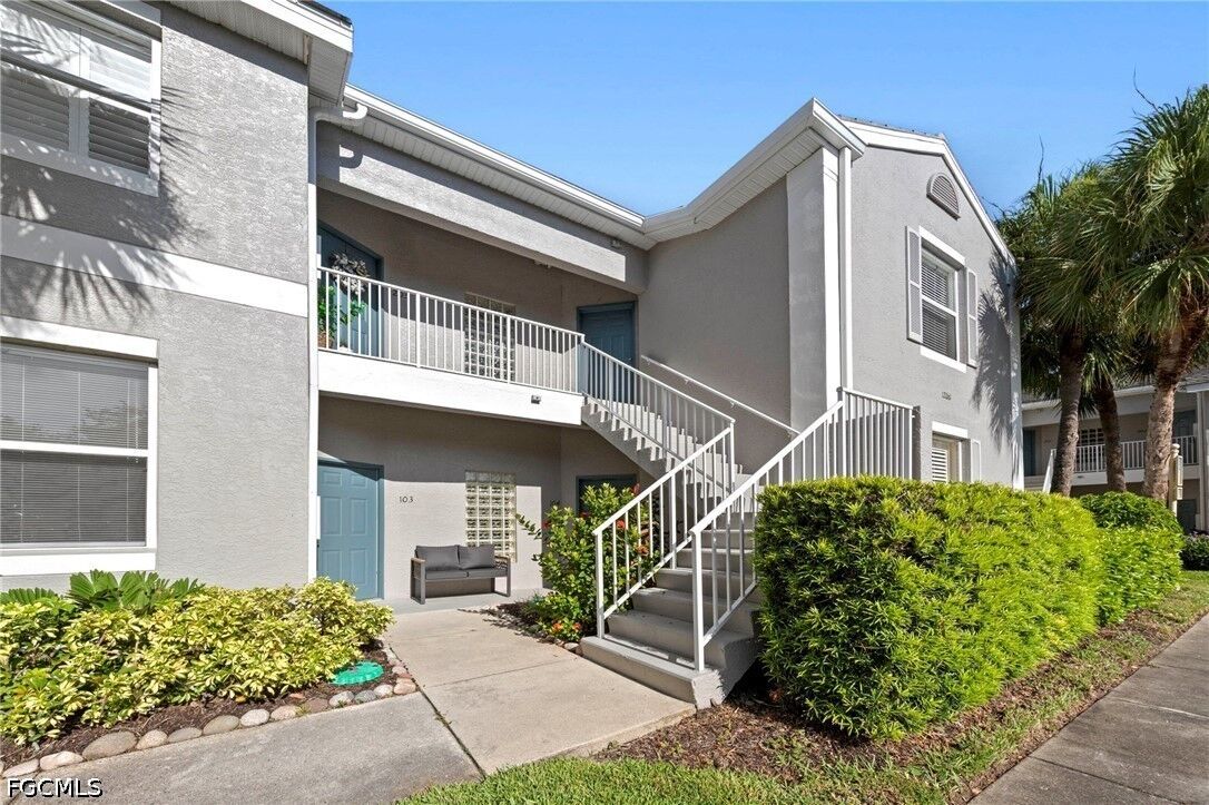 Property Photo: 12061 Summergate Circle 204 FL 33913